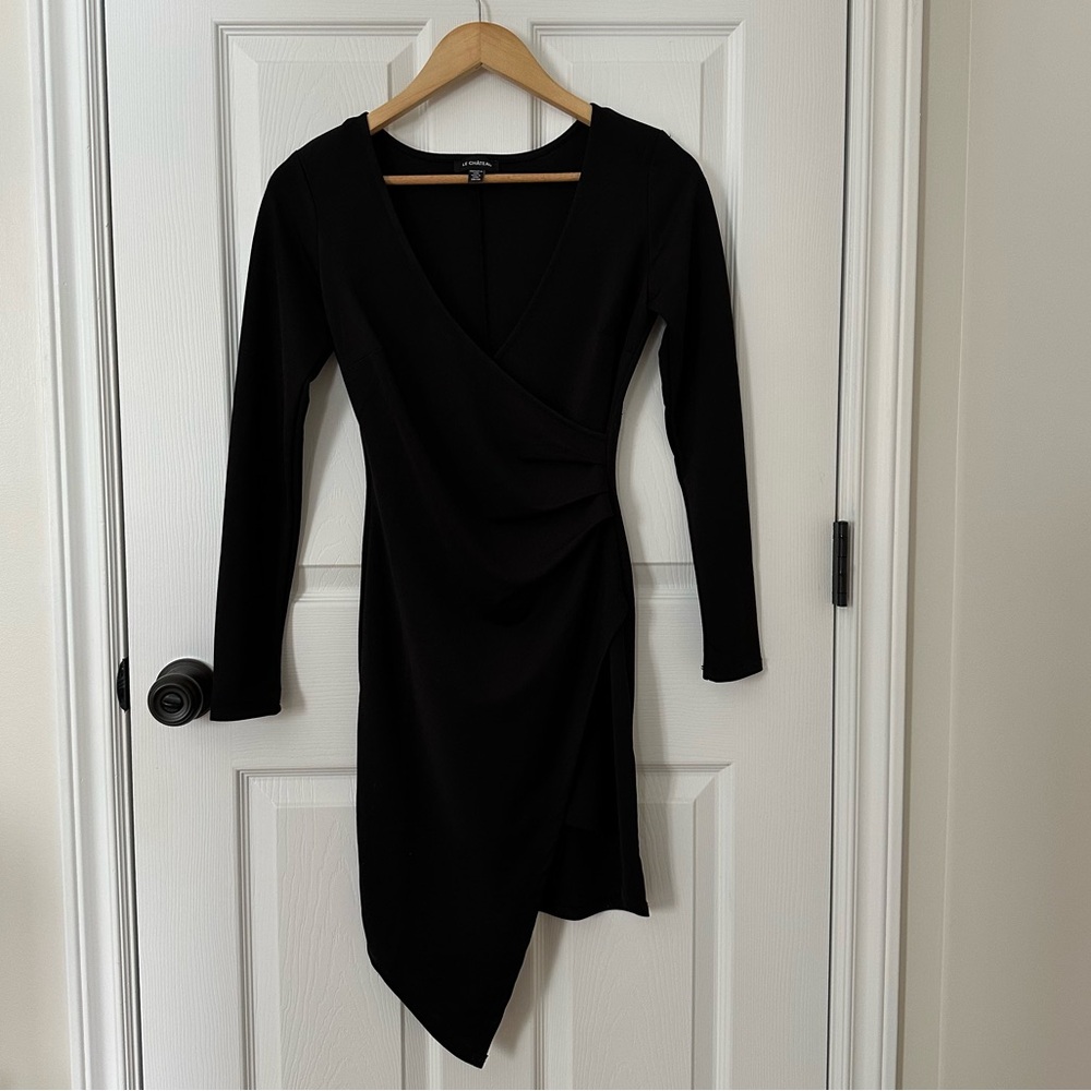 Le château mini black dress with long sleeve